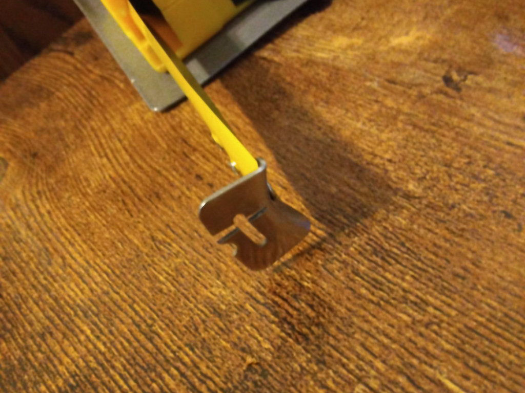 Dollar Tree Broomstick Tape Measure Dipole Antenna